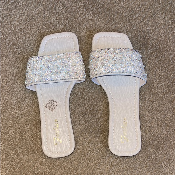 SHEIN White Embellished Sandals - Picture 1 of 1